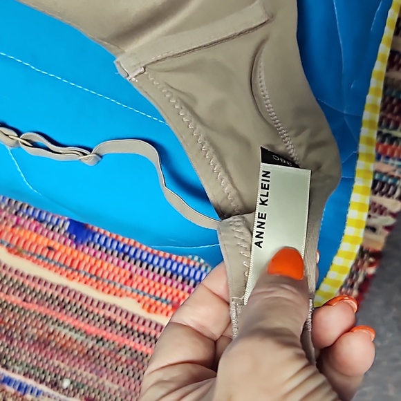 Anne Klein  size 38C x 2and 1 Warners  size 38C - Picture 2 of 5